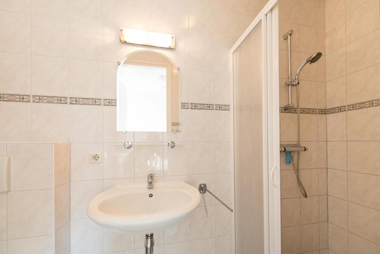 Vakantiehuis Bonburen ブーレン エクステリア 写真